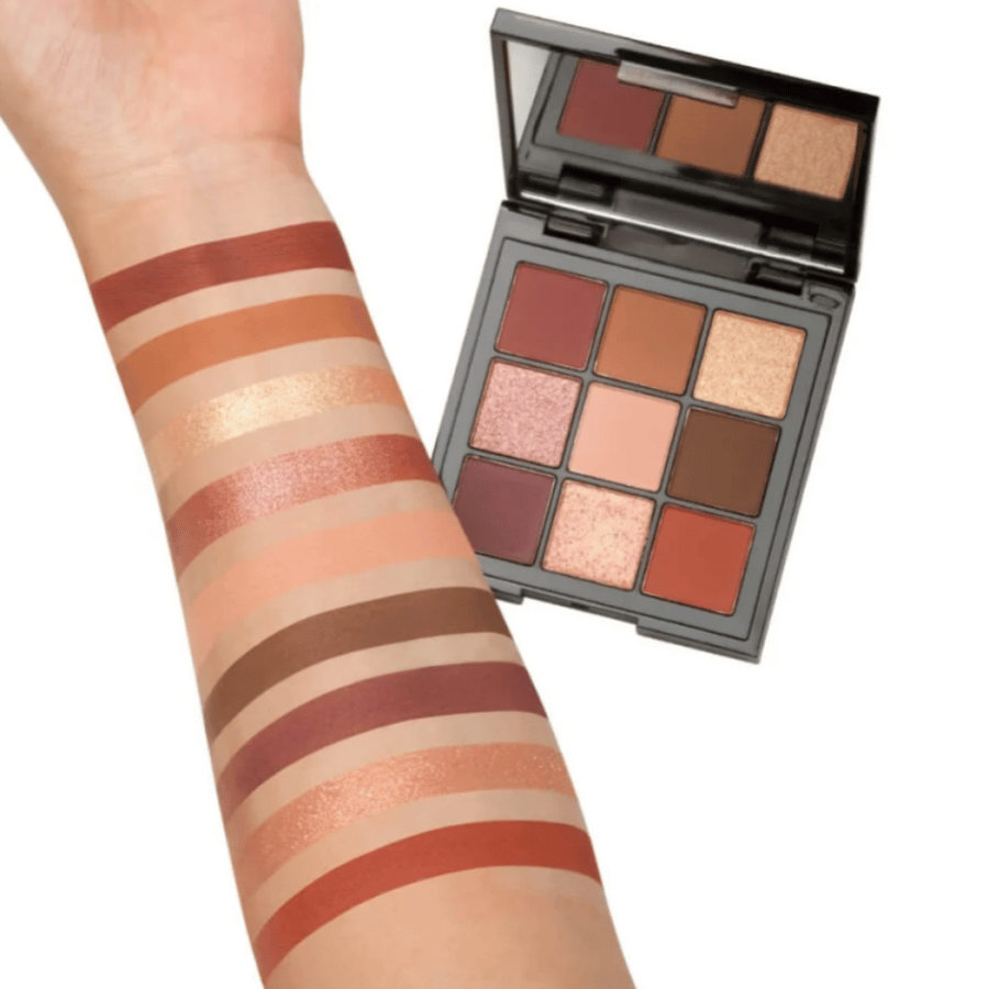 Eyeshadow palette 9 colors E04 from Pulver