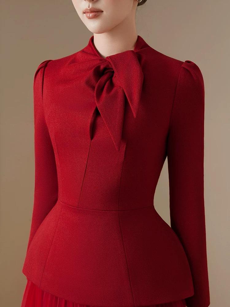 Two-piece set with two colors