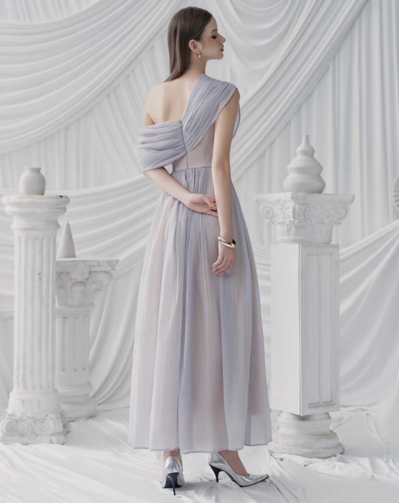 فستان