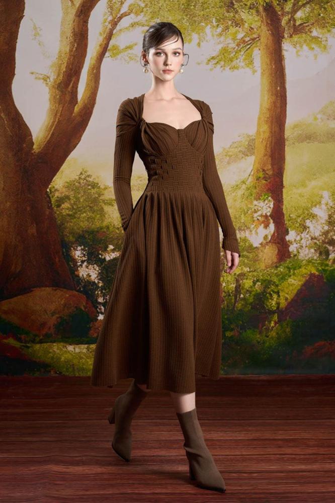 Brown dress