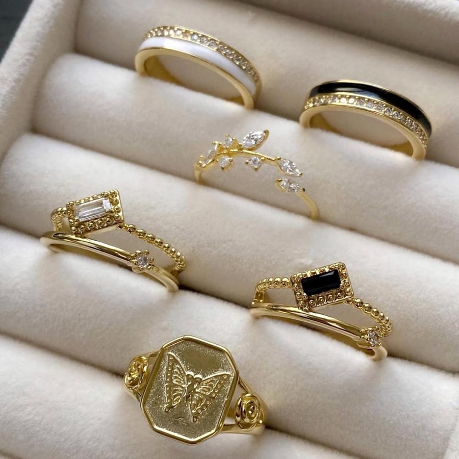 [R018] Gold-plated ring