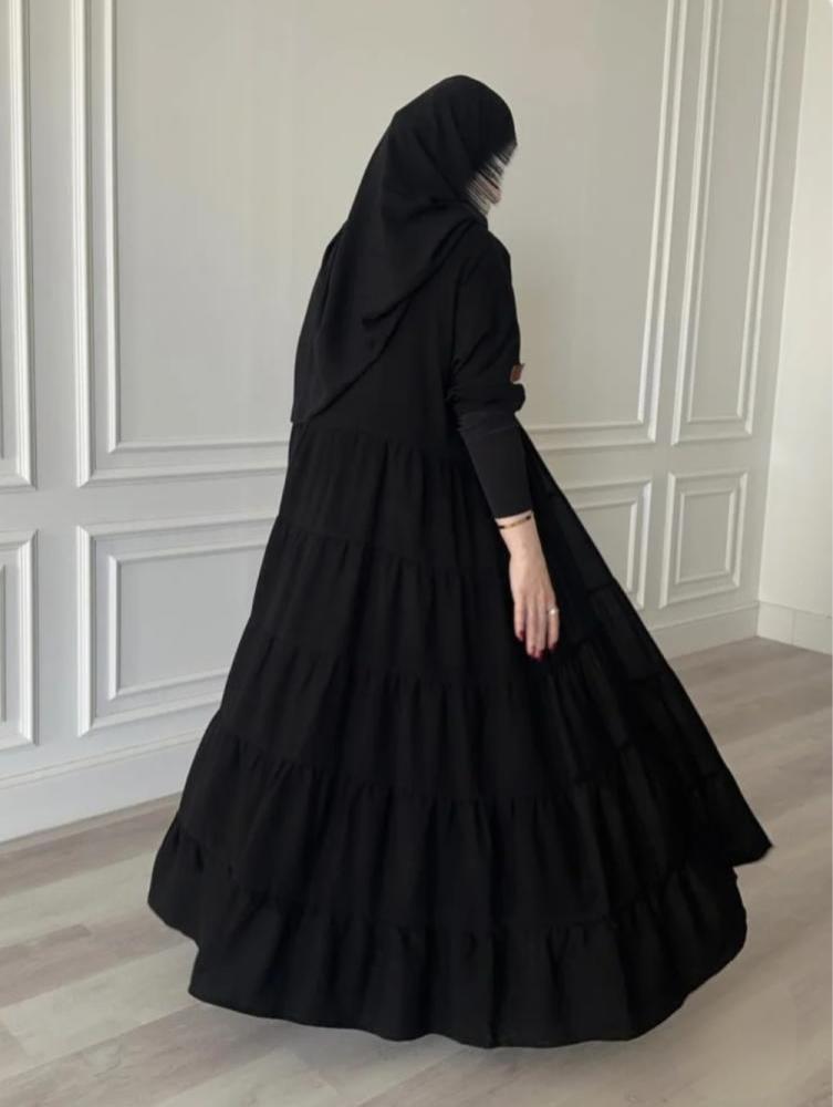 عباية كلوش طبقات بتصميم ناعم وأنثوي