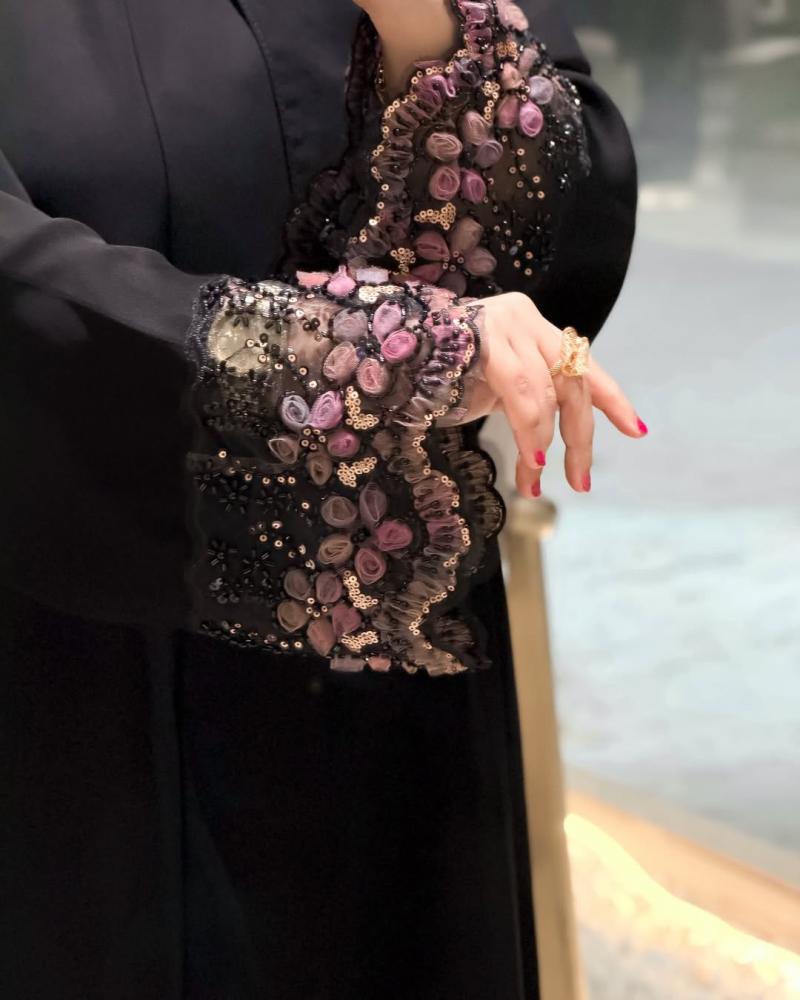 عباية دلوعه