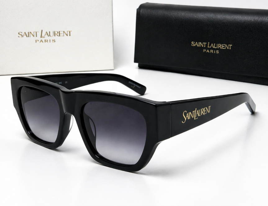 Saint Laurent Signature Bold Frame