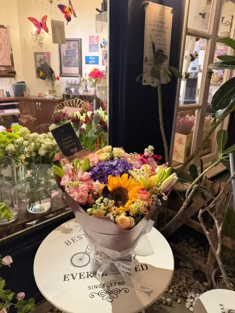 Aurora Bouquet