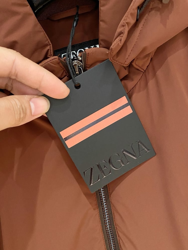 جاكيت بومبر للرجال من زيجنيا (Zegna Bomber Jacket)