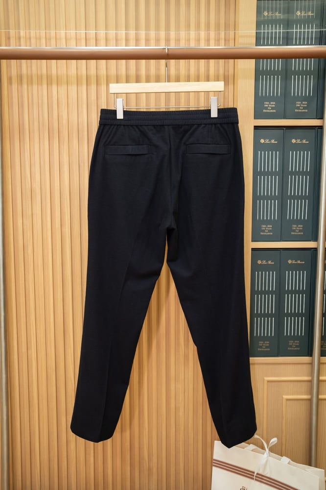 طقم كشمير فاخر من زيانيا (Zegna Cashmere Overshirt & Trousers Set)