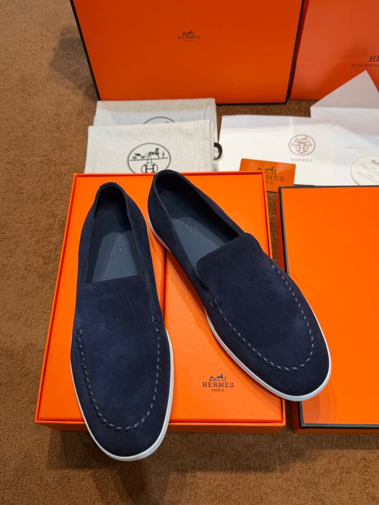 حذاء لوفرز رجالي كحلي من هيرميس (Hermes)