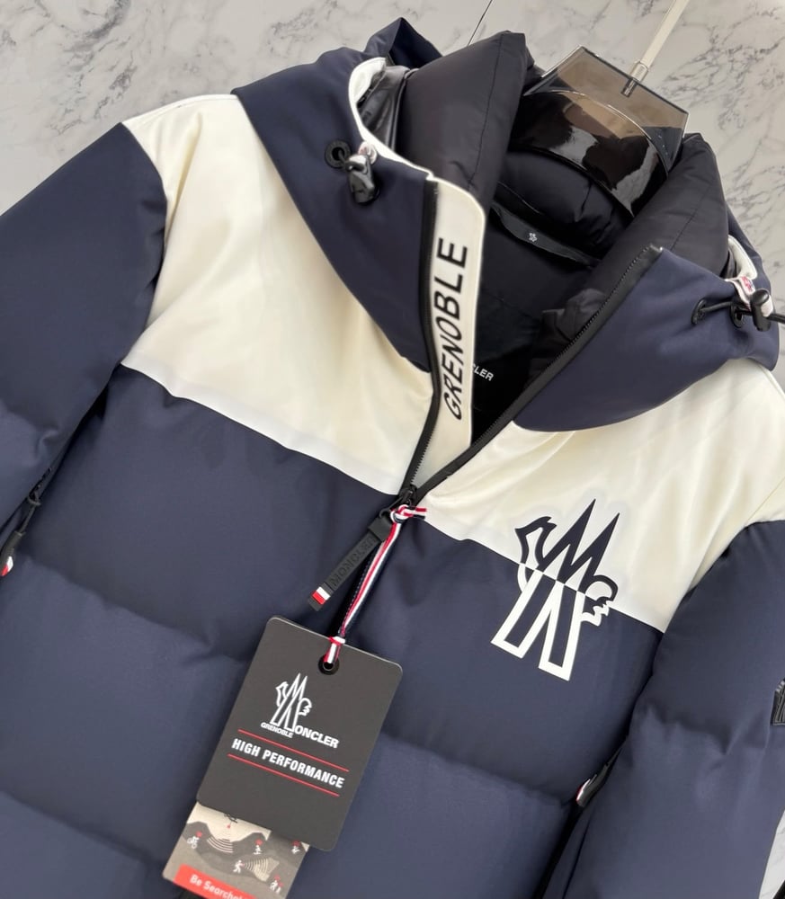 جاكيت شتوي رجالي فاخر من مونكلير جرونوبل (Moncler Grenoble)