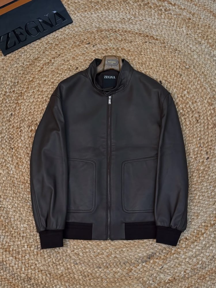 جاكيت إرمينيجيلدو زينيا الجلدي الفاخر (Ermenegildo Zegna Leather Jacket)