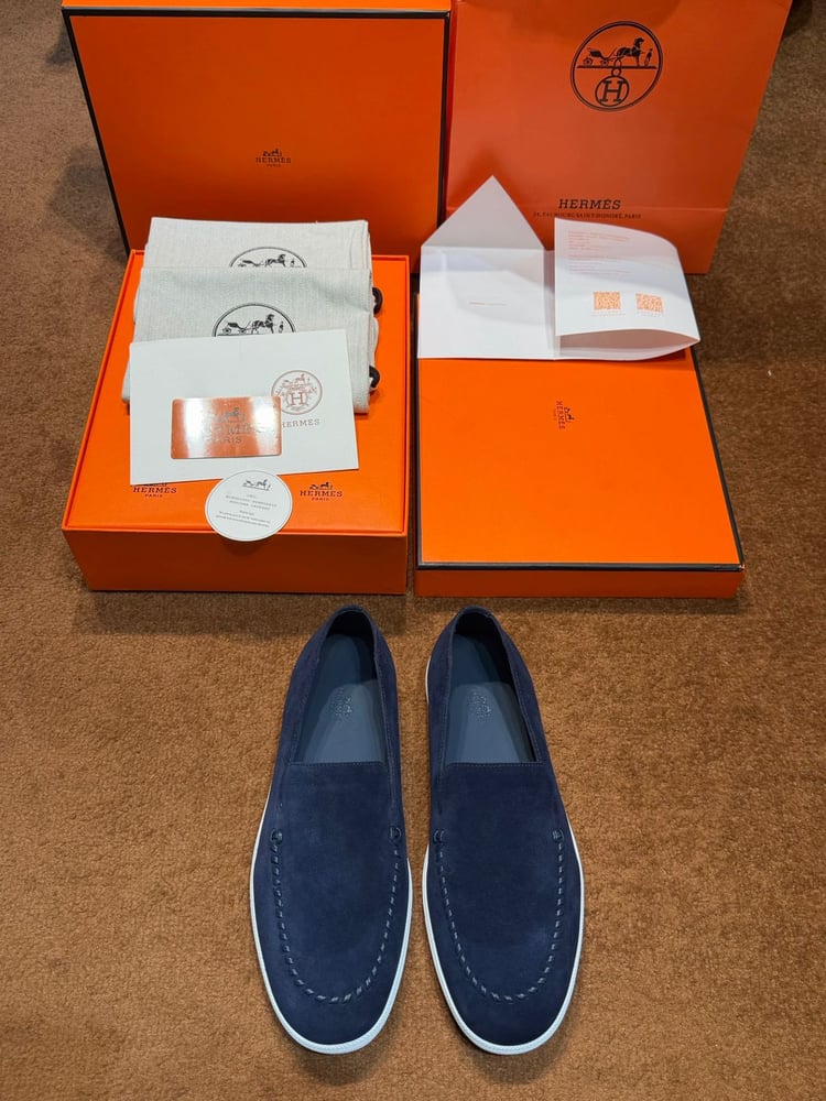 حذاء لوفرز رجالي كحلي من هيرميس (Hermes)