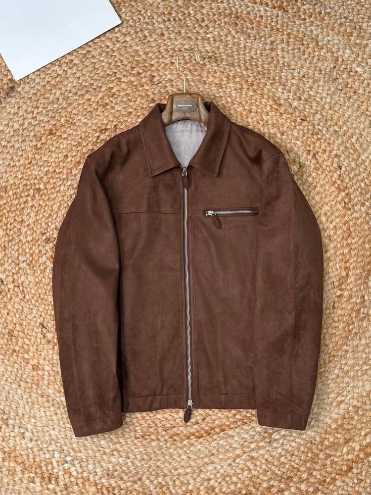 جاكيت جلد / شمواه رجالي فاخر من "برلوتي" (Berluti) باللون البني (Suede Jacket)
