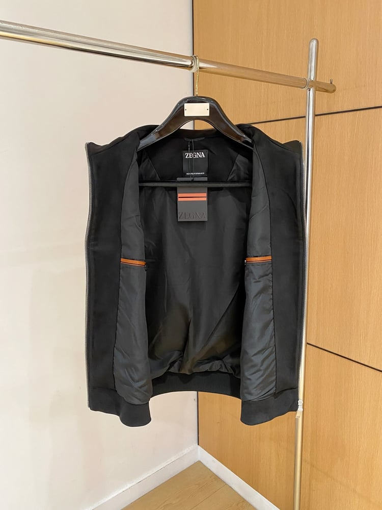 سدن شامواه للرجال من زيجنيا (Zegna Suede Vest)