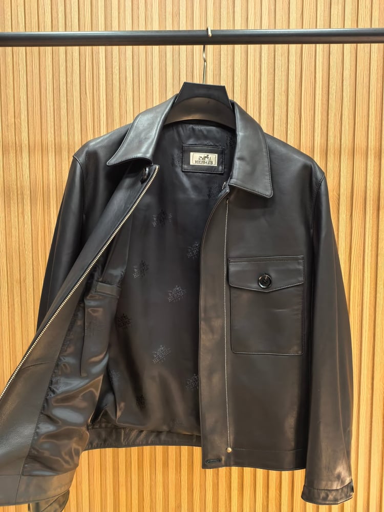 جاكيت هيرميس الجلدي الفاخر (Hermes Leather Jacket)