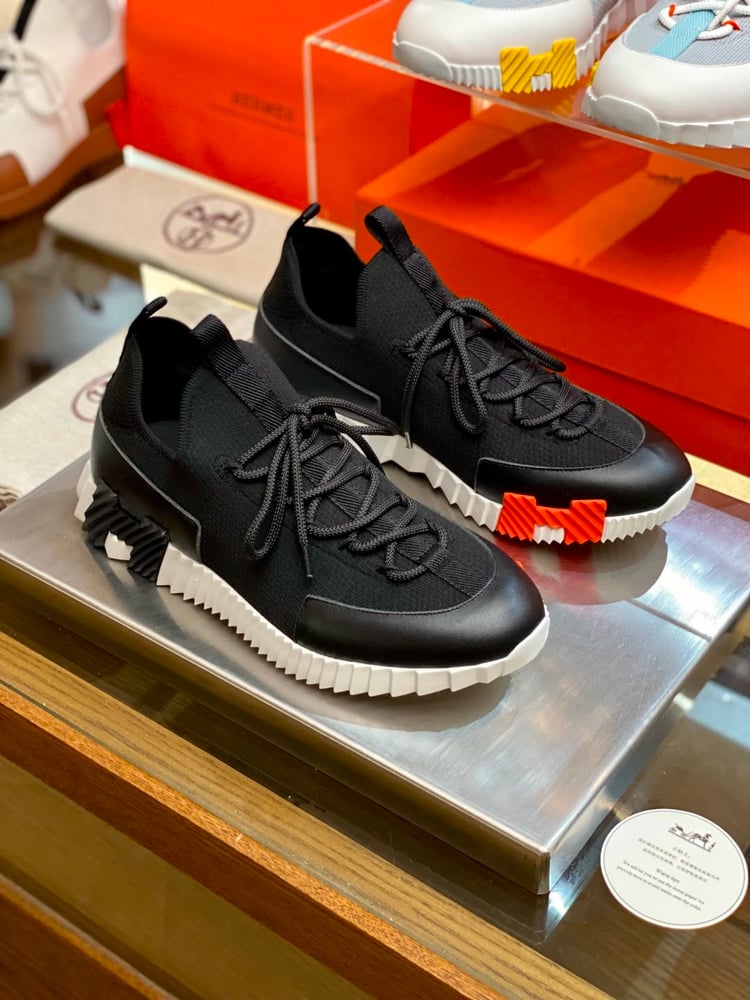 حذاء رياضي رجالي فاخر "هيرميس" (Hermès)