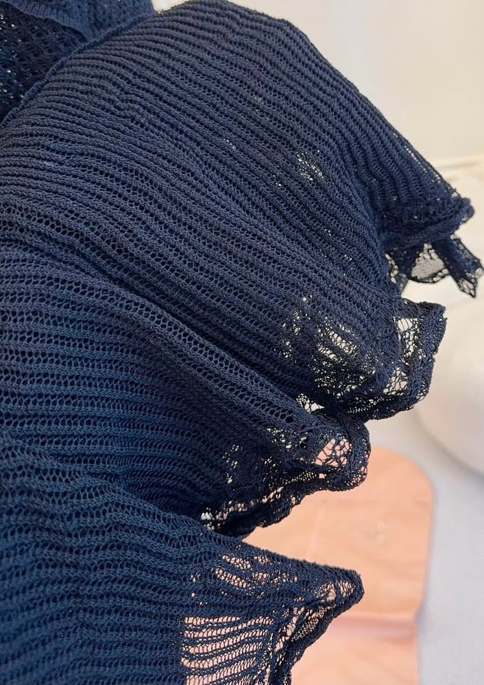بلوزة / كيب "ديور" (Dior) الفاخرة
