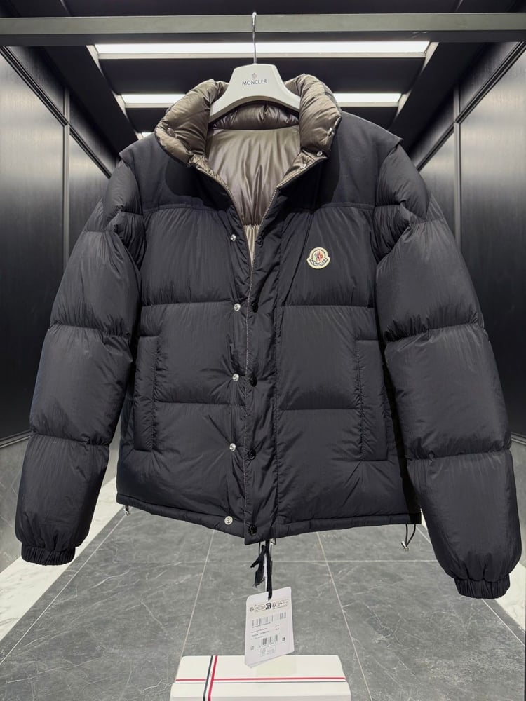 جاكيت / معطف منفوخ رجالي فاخر ذو وجهين (Reversible Puffer Jacket) من "مونكلير" (Moncler)
