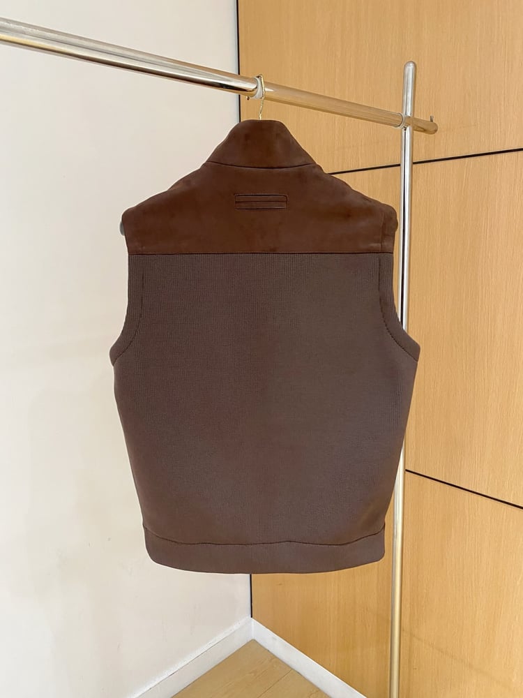 سدن شامواه للرجال من زيجنيا (Zegna Suede Vest)