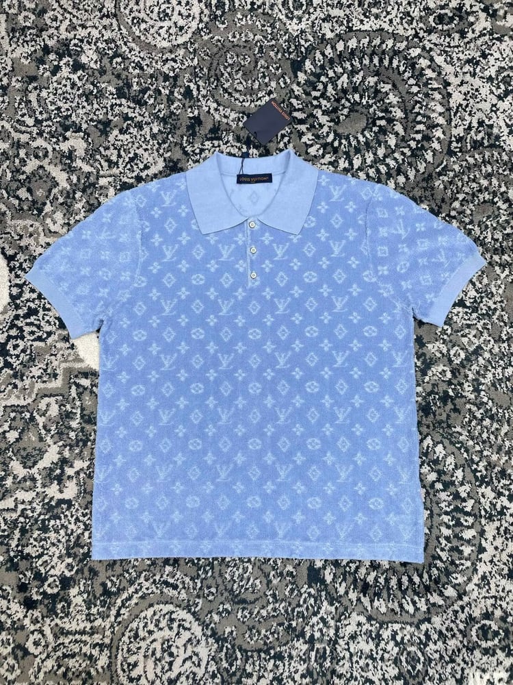 قميص بولو لوي فيتون بنقش Monogram الفاخر