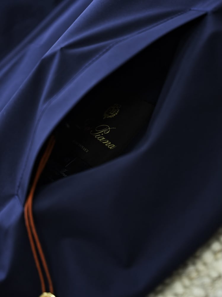 جاكيت بومبر reversible من لورو بيانا (Loro Piana Reversible Bomber Jacket)