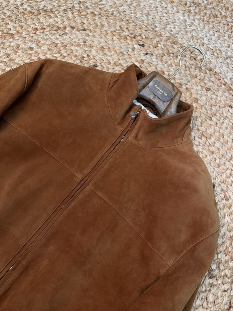جاكيت لورو بيانا الشمواه الفاخر (Loro Piana Suede Jacket)