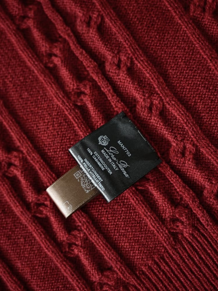 سترة لورو بيانا الرجالية الفاخرة المحبوكة بسحاب (Loro Piana Cable-Knit Zip Cardigan / Sweater)