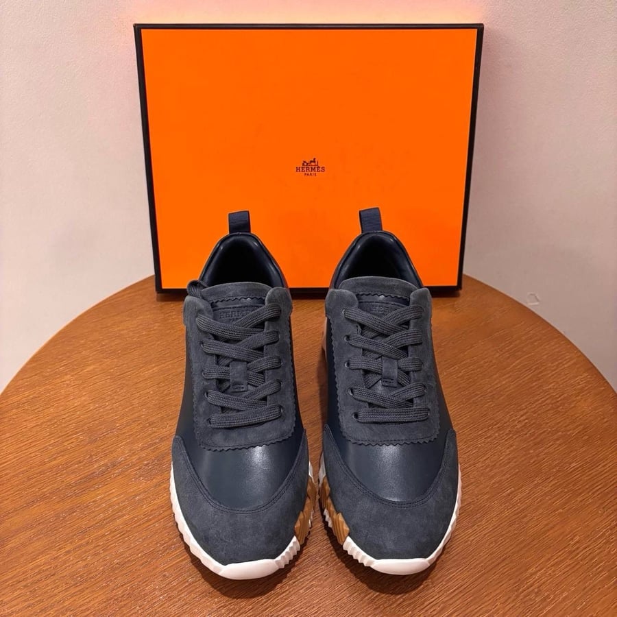 حذاء هيرميس كرو سنيكرز كحلي (Hermès Crew Sneaker)