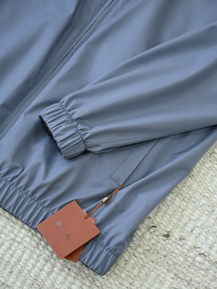 جاكيت بومبر reversible من لورو بيانا (Loro Piana Reversible Bomber Jacket)