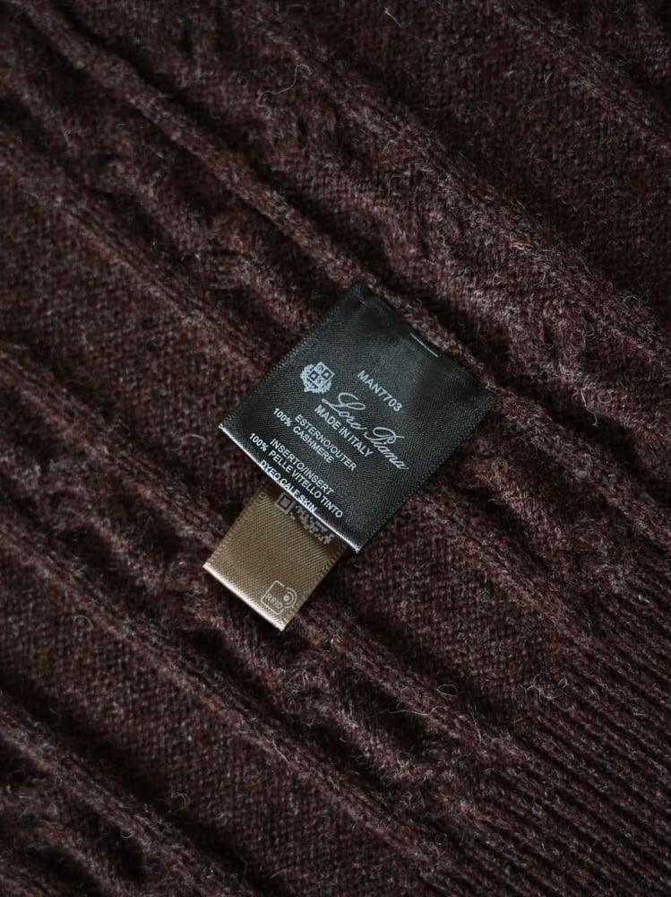 سترة لورو بيانا الرجالية الفاخرة المحبوكة بسحاب (Loro Piana Cable-Knit Zip Cardigan / Sweater)