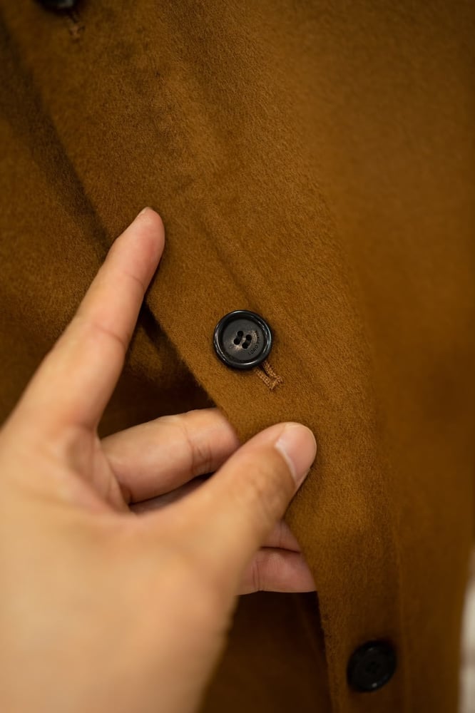 جاكيت كشمير فاخر بجيوب على الصدر من لورو بيانا (Loro Piana Men's Cashmere Overshirt / Jacket)