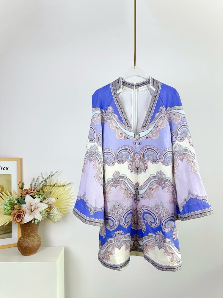 فستان "زيمرمان" القصير بنقشة البيزلي (Zimmermann Paisley Print Mini Dress)