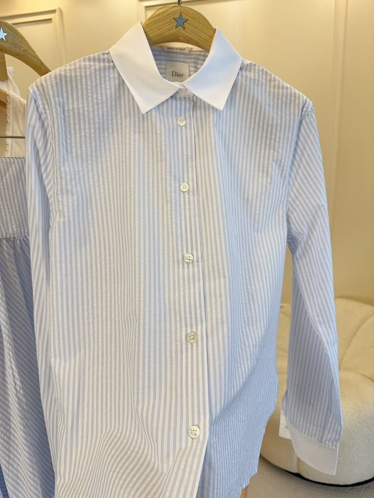 طقم "ديور" (Dior) الفاخر