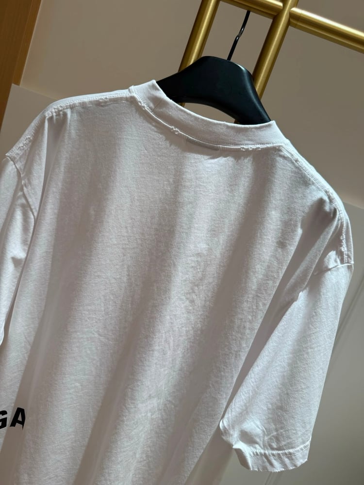 تيشرت رجالي فاخر "بالنسياغا" (Balenciaga)