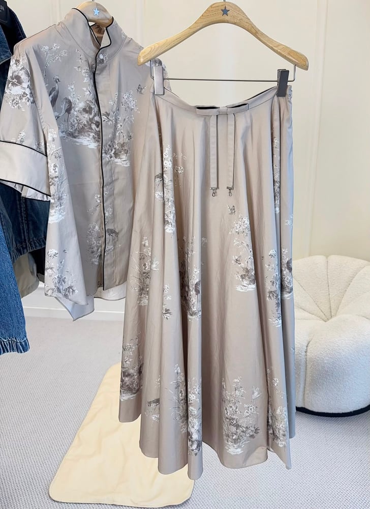 طقم "ديور" (Dior) الفاخر