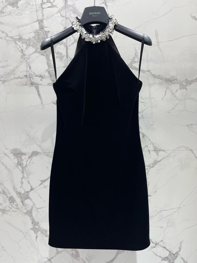 فستان "بالمان" (Balmain) السهري القصير الفاخر