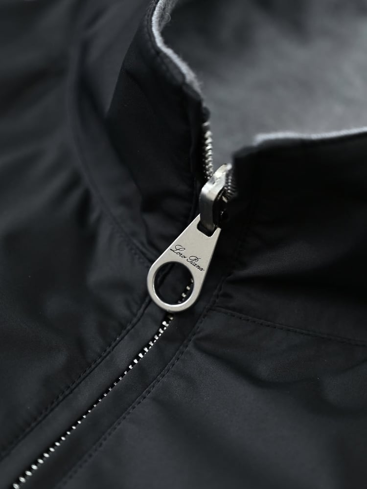 سديري (Vest) فاخر للرجال من لورو بيانا (Loro Piana)