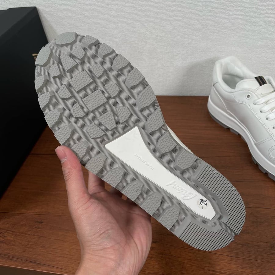 سنيكرز رجالي فاخر من بريوني | Brioni Men's Luxury Sneakers