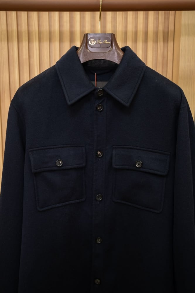 جاكيت صوف فاخر بجيوب على الصدر من لورو بيانا (Loro Piana Men's Wool Overshirt / Jacket)