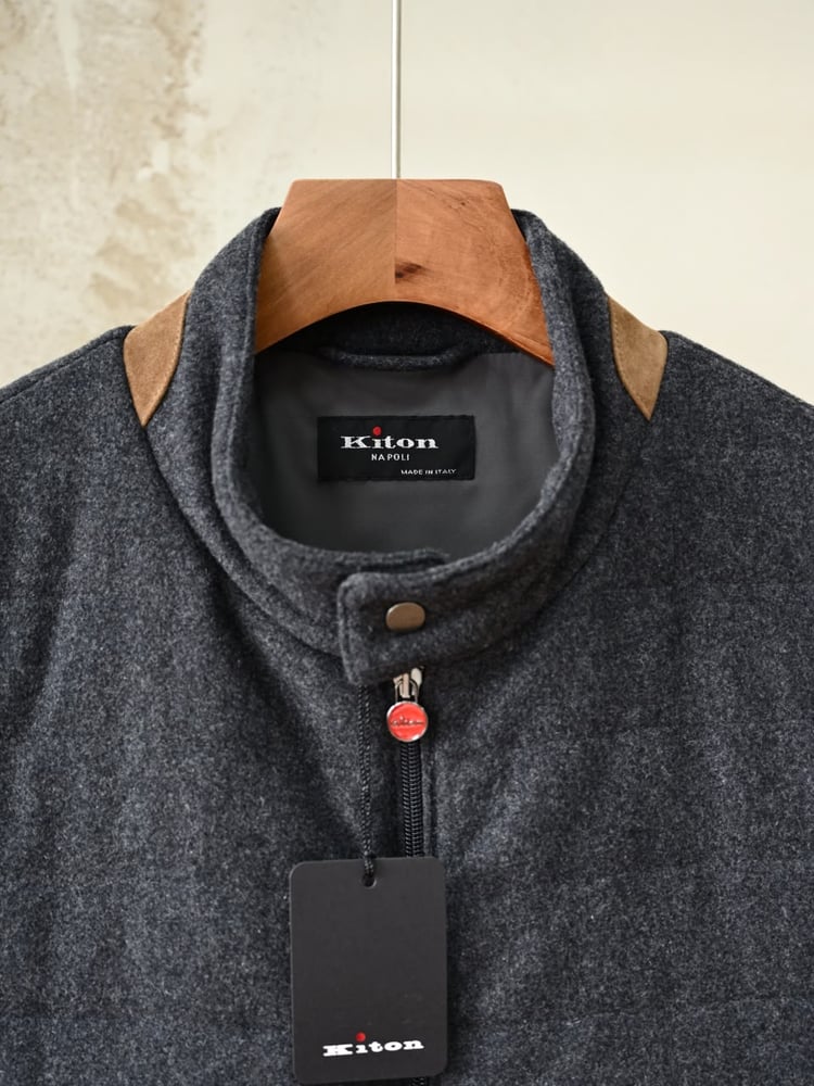 فيست كيتون الرجالي الفاخر من الصوف المبطن (Kiton Quilted Wool Vest)