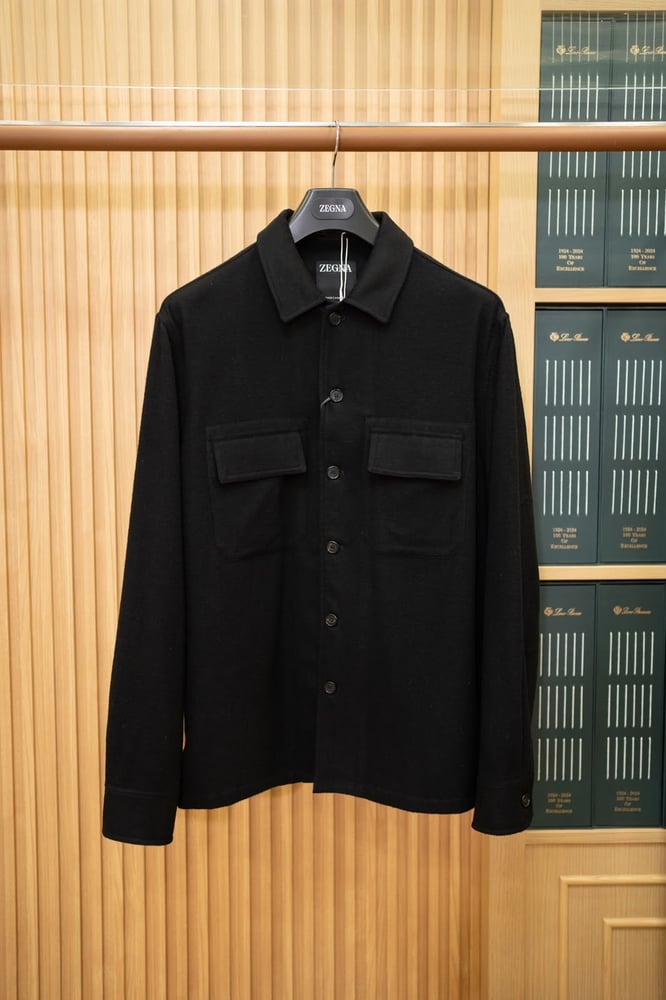 جاكيت أو قميص خارجي فاخر من الكشمير الخالص من زيانيا (Zegna Oasi Cashmere Overshirt)