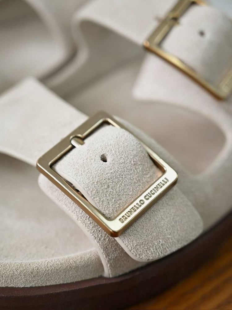 صندل برونيلو كوتشينيلي شمواه فاخر Brunello Cucinelli Suede Sandals