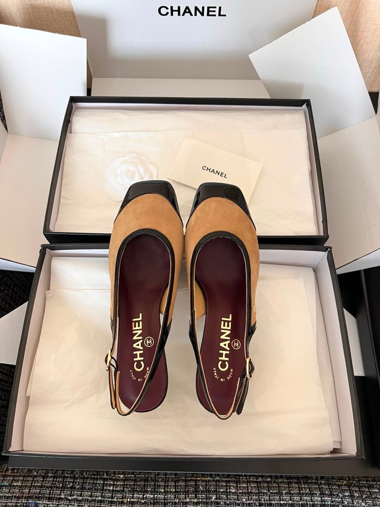 حذاء نسائي كعب عالي سلجباك فاخر من شانيل (Chanel Slingback Pumps)
