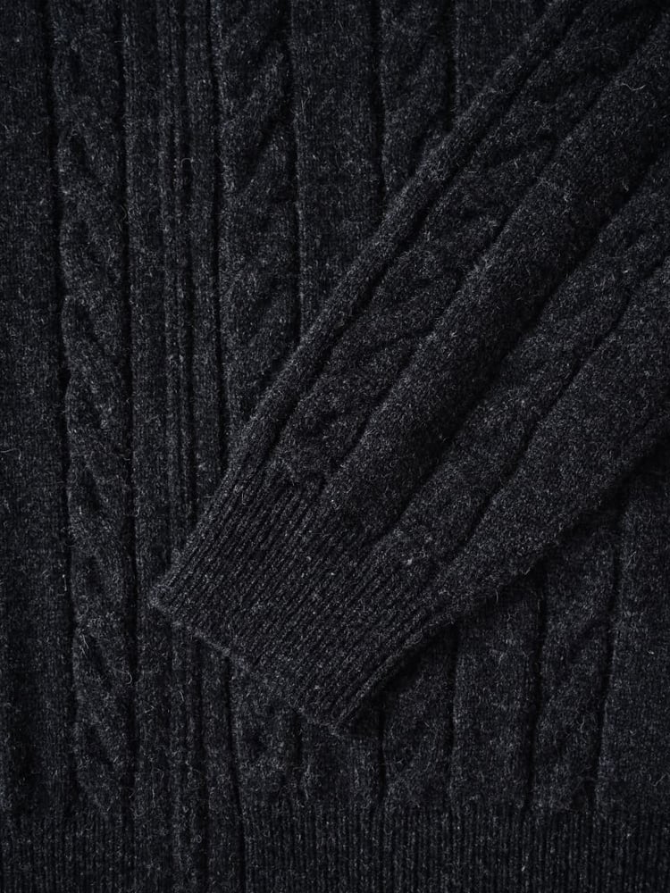 سترة لورو بيانا الرجالية الفاخرة المحبوكة بسحاب (Loro Piana Cable-Knit Zip Cardigan / Sweater)