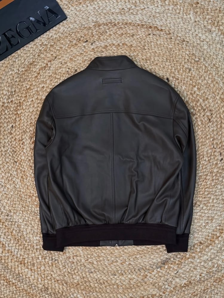 جاكيت إرمينيجيلدو زينيا الجلدي الفاخر (Ermenegildo Zegna Leather Jacket)