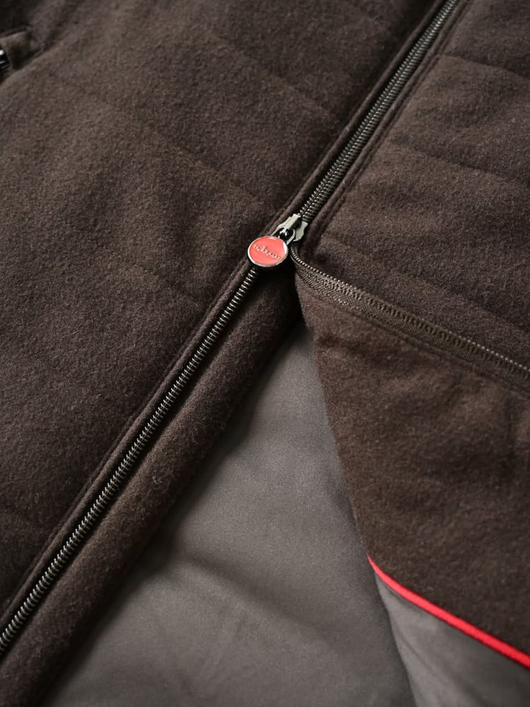 فيست كيتون الرجالي الفاخر من الصوف المبطن (Kiton Quilted Wool Vest)