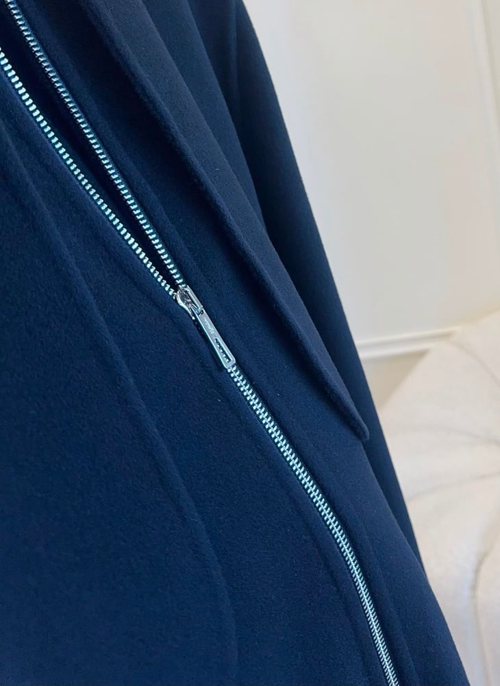 معطف "هيرميس" (Hermès) النسائي الطويل الفاخر بسحاب أمامي
