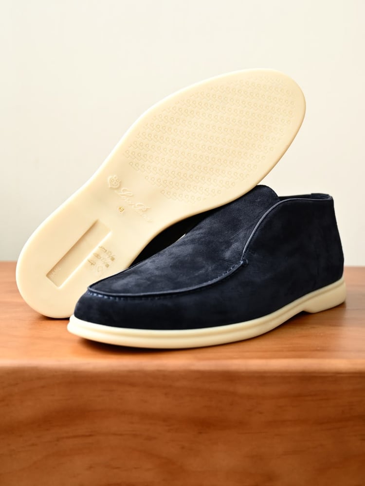 حذاء لورو بيانا الرجالي الشمواه الكلاسيكي (Loro Piana Open Walk Classic Suede Shoes)