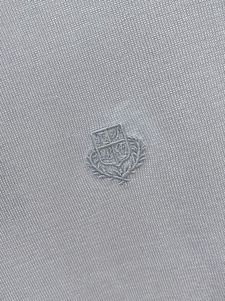 تيشيرت "لورو بيانا" (Loro Piana)