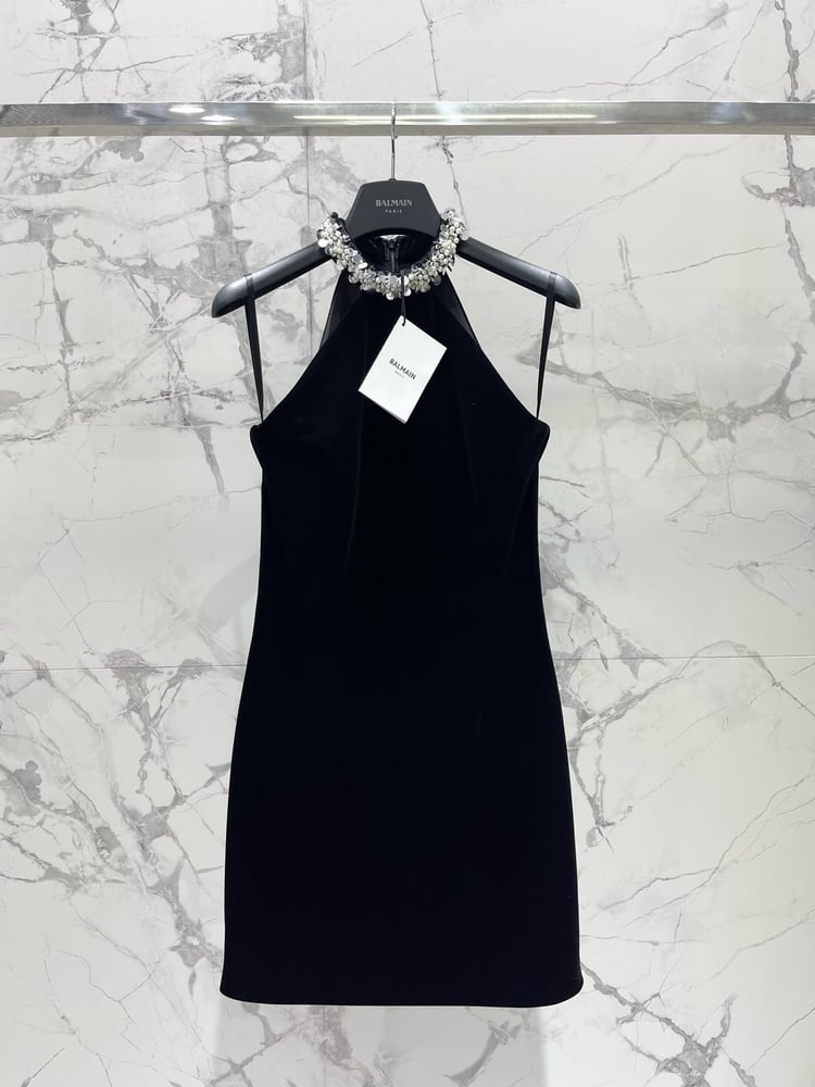 فستان "بالمان" (Balmain) السهري القصير الفاخر