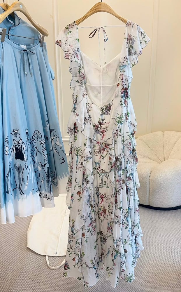 فستان ديور الفني المطبوع (Dior Artistic Print Maxi Dress)